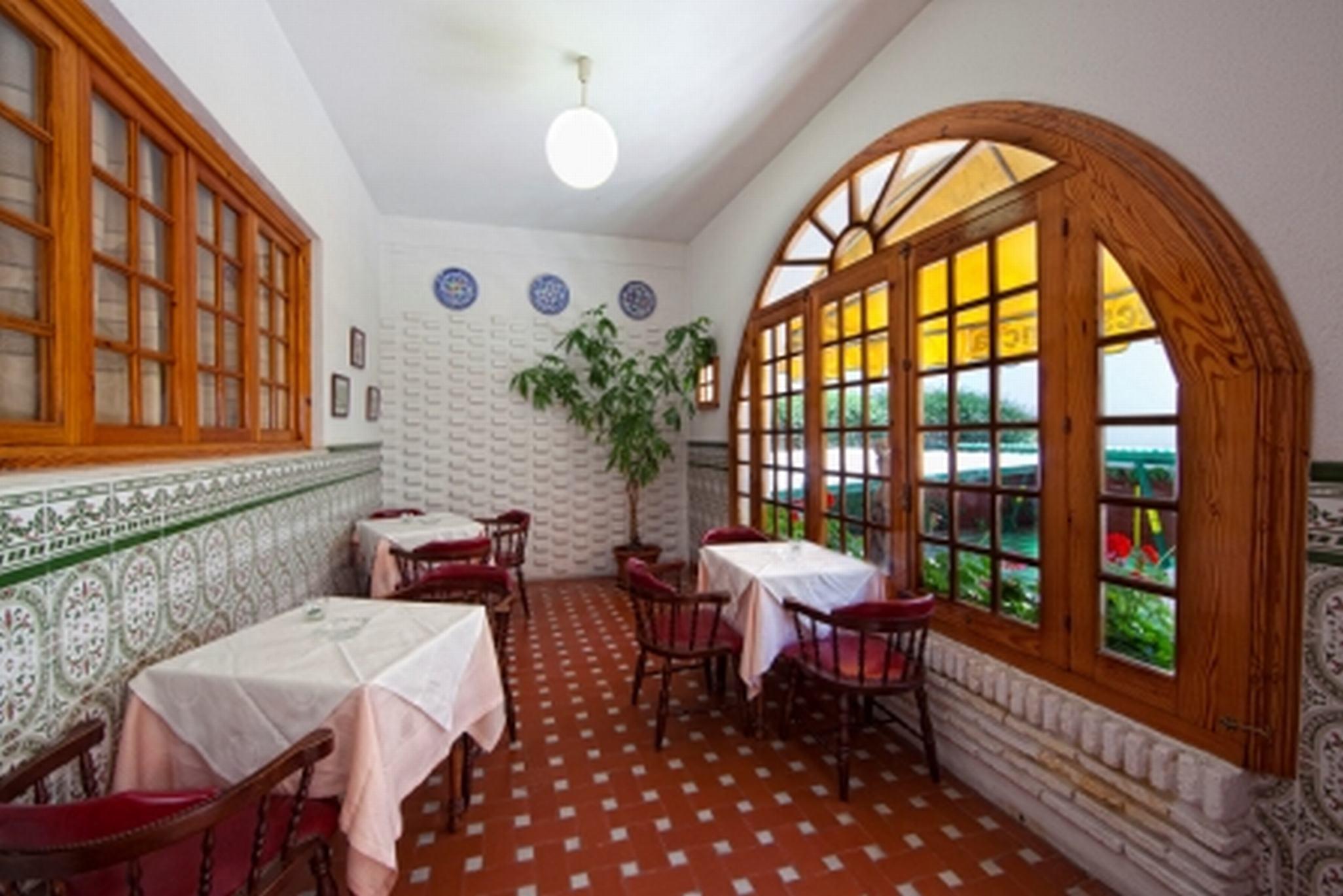 קדיז Hotel Regio 2 מראה חיצוני תמונה
