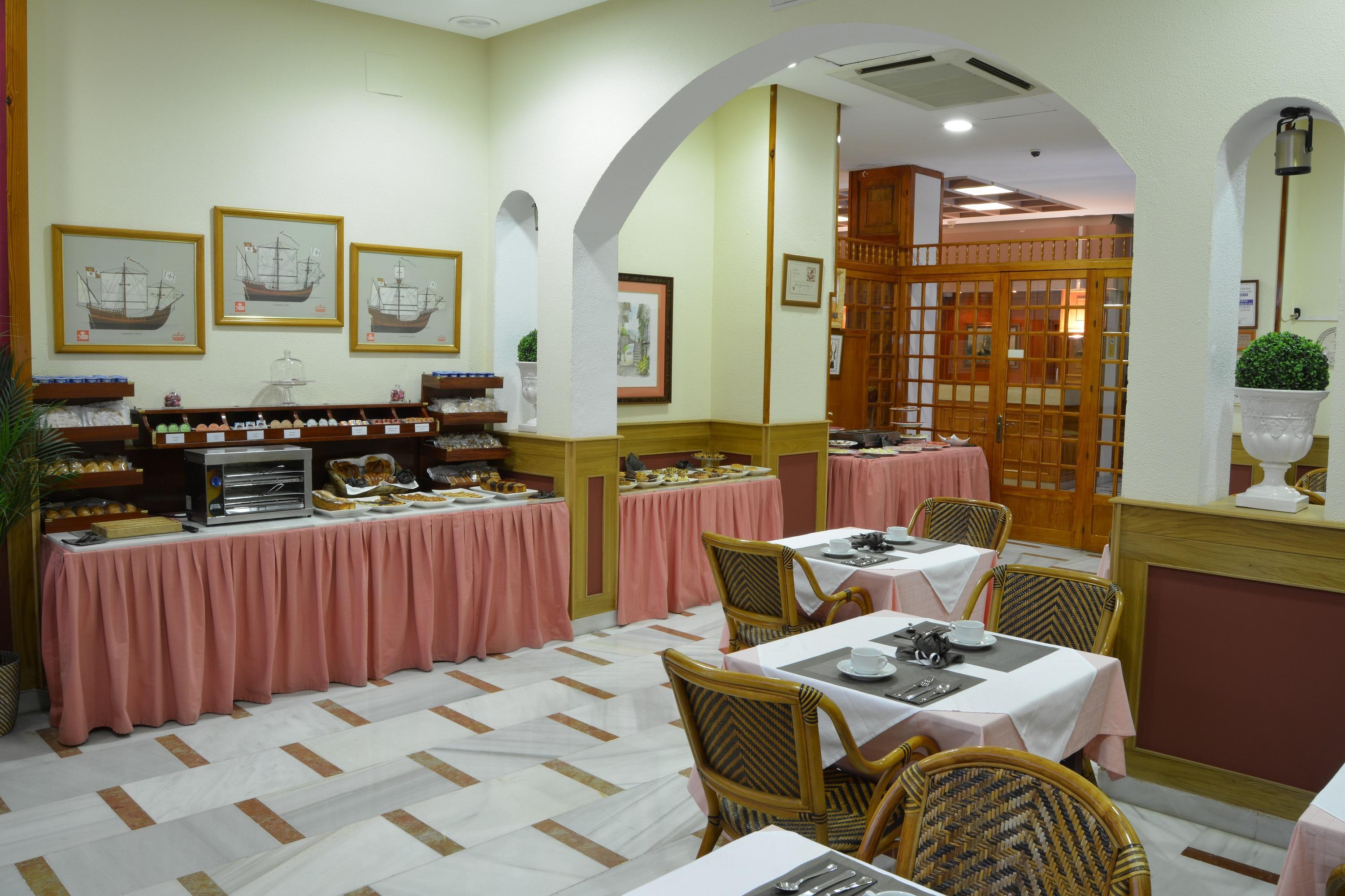 קדיז Hotel Regio 2 מראה חיצוני תמונה