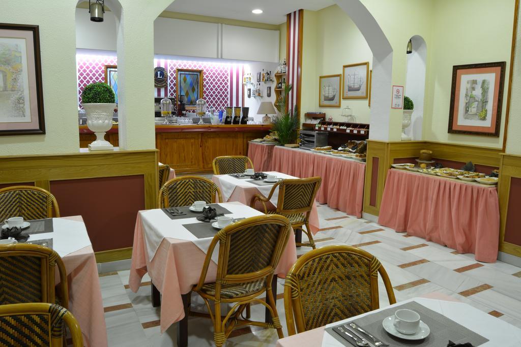 קדיז Hotel Regio 2 מראה חיצוני תמונה